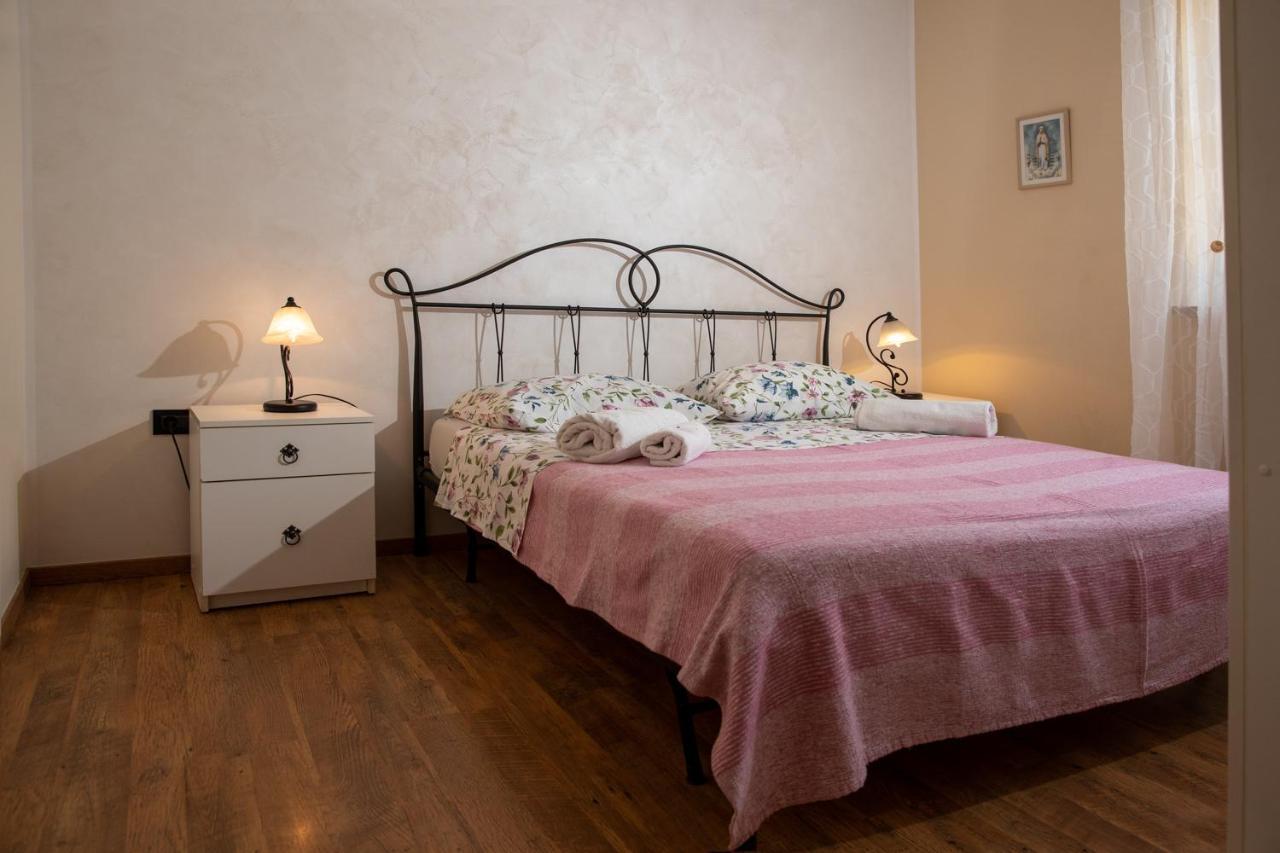 Casa Grazia Βίλα Ρόβινι Εξωτερικό φωτογραφία